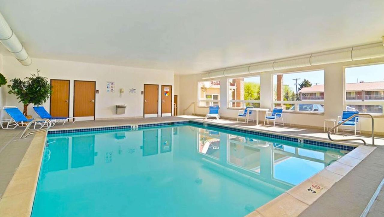 Magnuson Hotel Manitou Springs Bagian luar foto