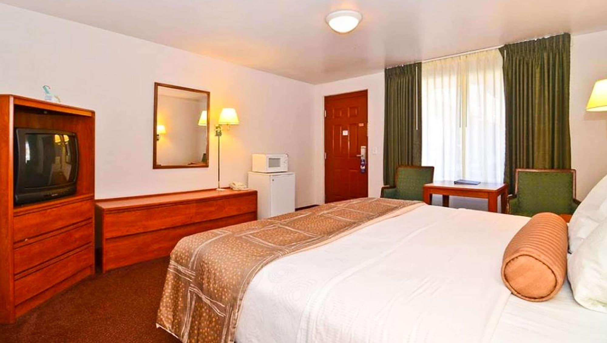 Magnuson Hotel Manitou Springs Bagian luar foto